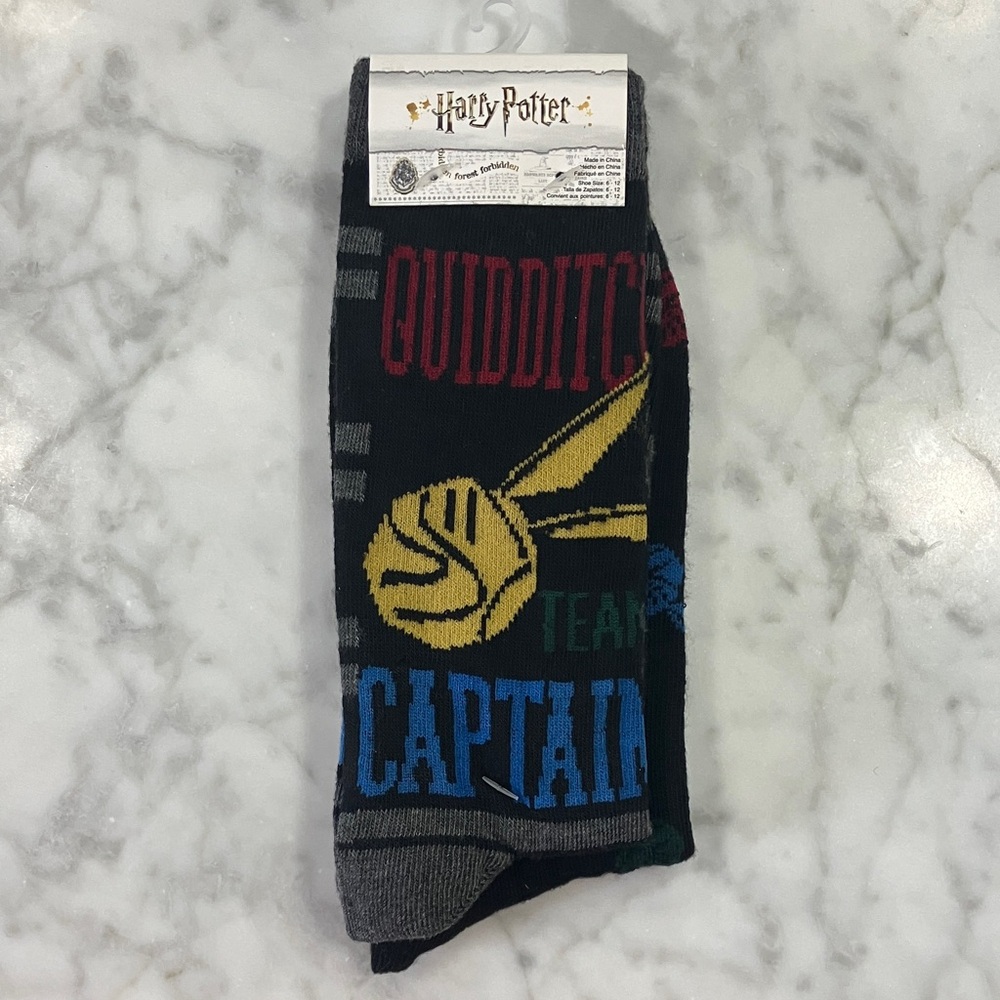 Warner Bros. Harry Potter set of 2 Socks - Black Gold Blue green red size 6-12